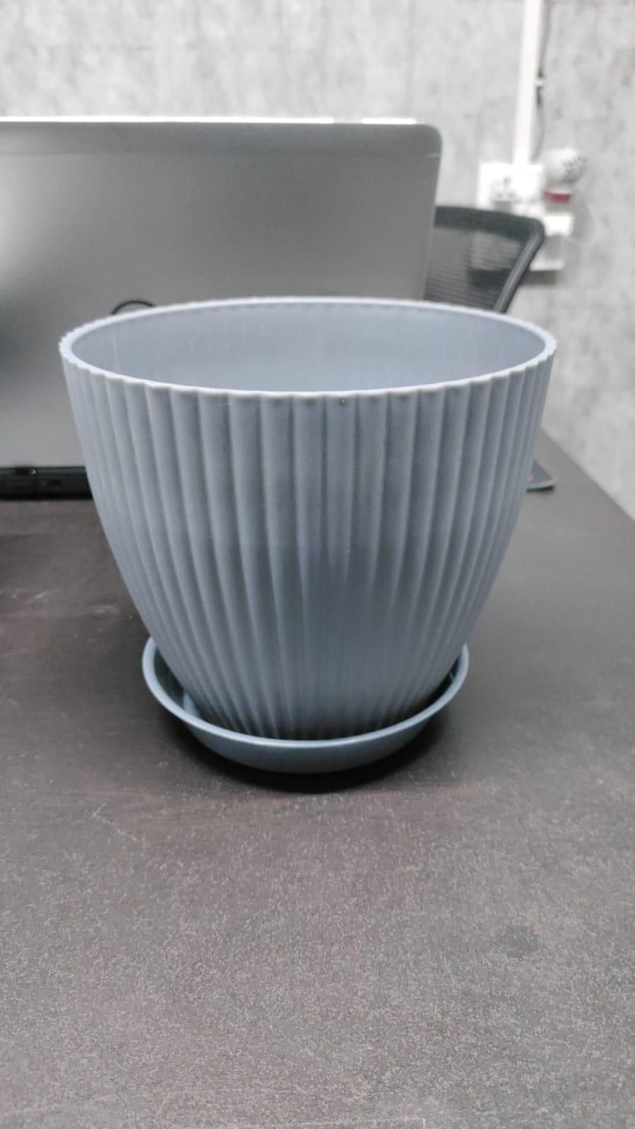 Plastic Round Flower Pot Drainage Holes and Tray Indoor Outdoor Plant