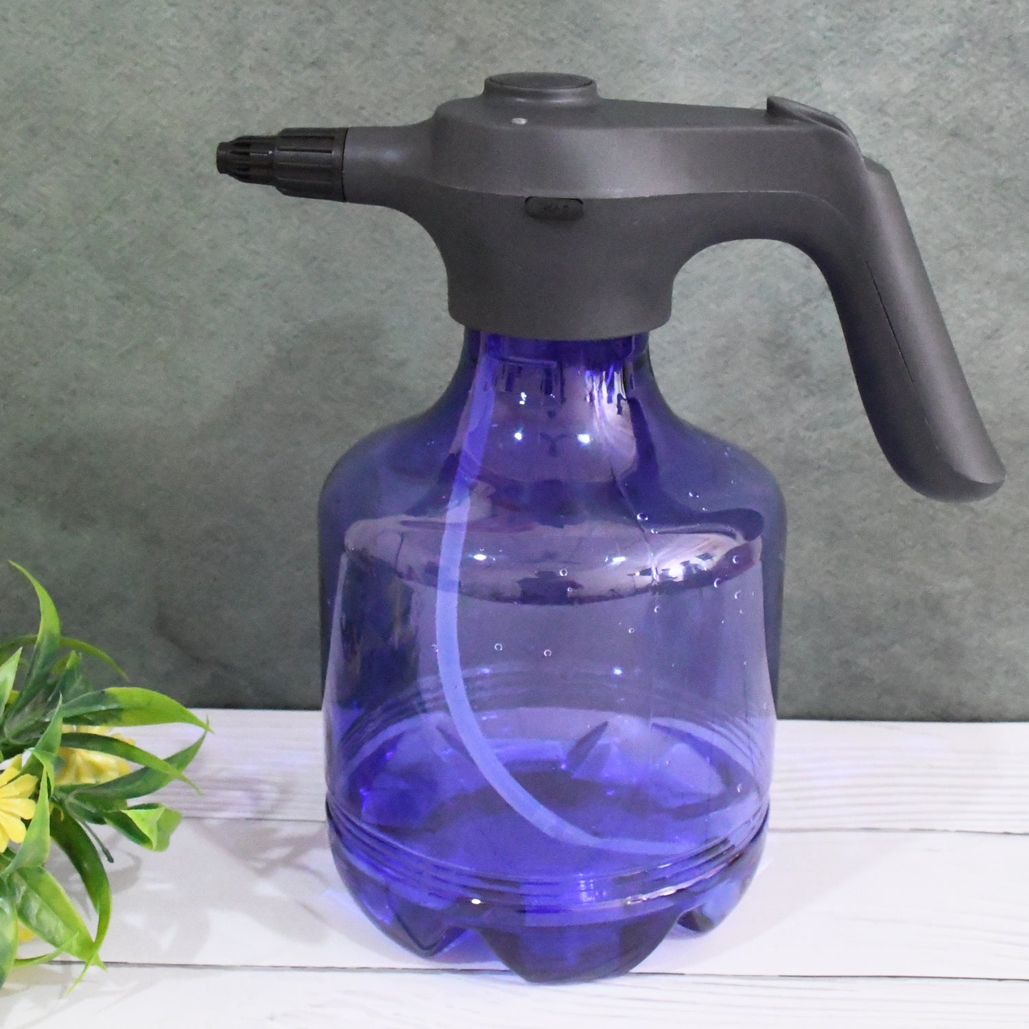 Electric Spray Bottle 3L Garden Sprayer Automatic Watering Can Rechargeable Battery Powered Sprayer For Garden Fertilizing (1Pc 3Ltr. Approx) - jugaad.shop