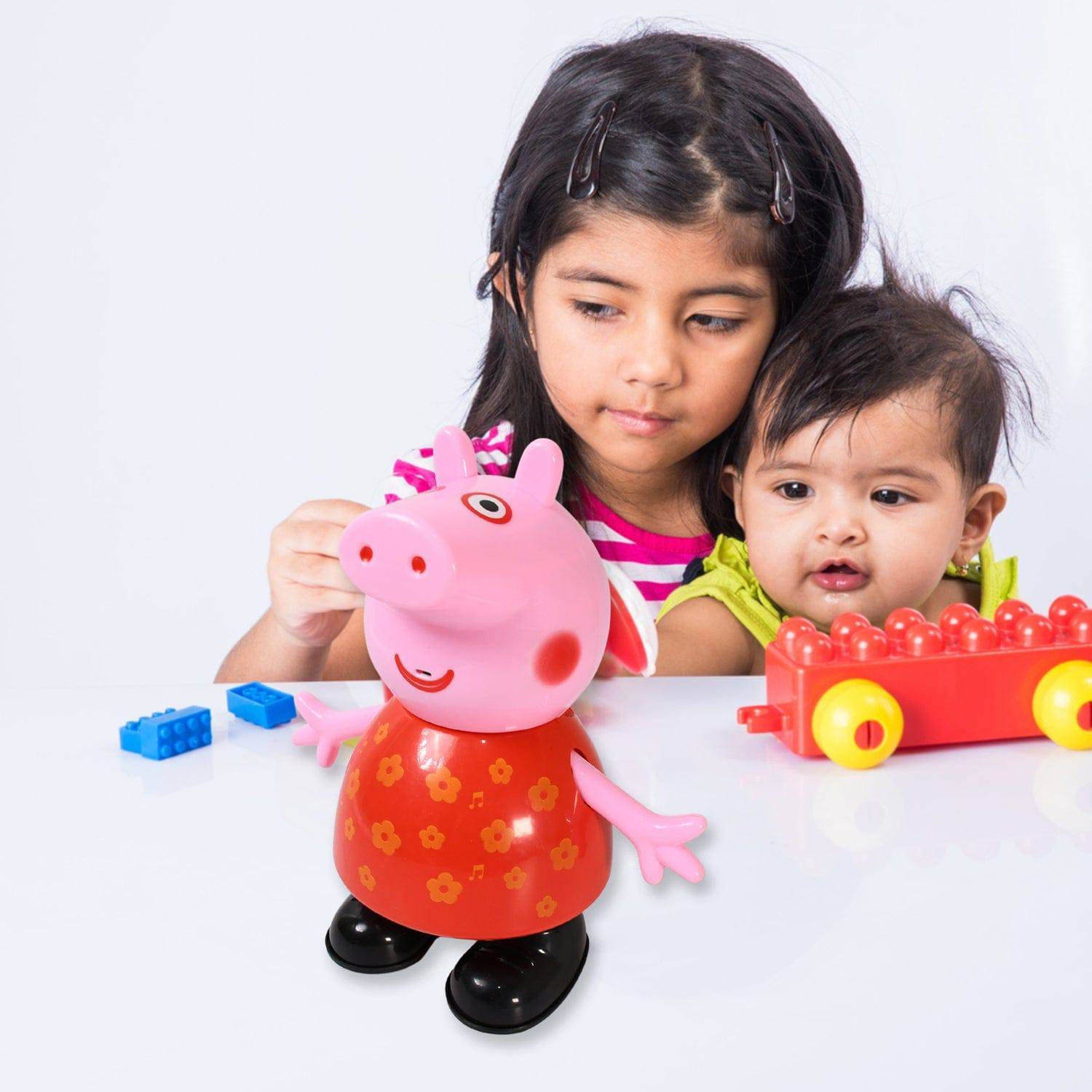 Pig Children Play toy, Pretend Play Toy Fun Gift for Kids, Movable Hands, Legs Pig Pretend Play Toy Set for Kids Children with Soft Rubber Material (1 Pc / Battery Not included) - jugaad.shop