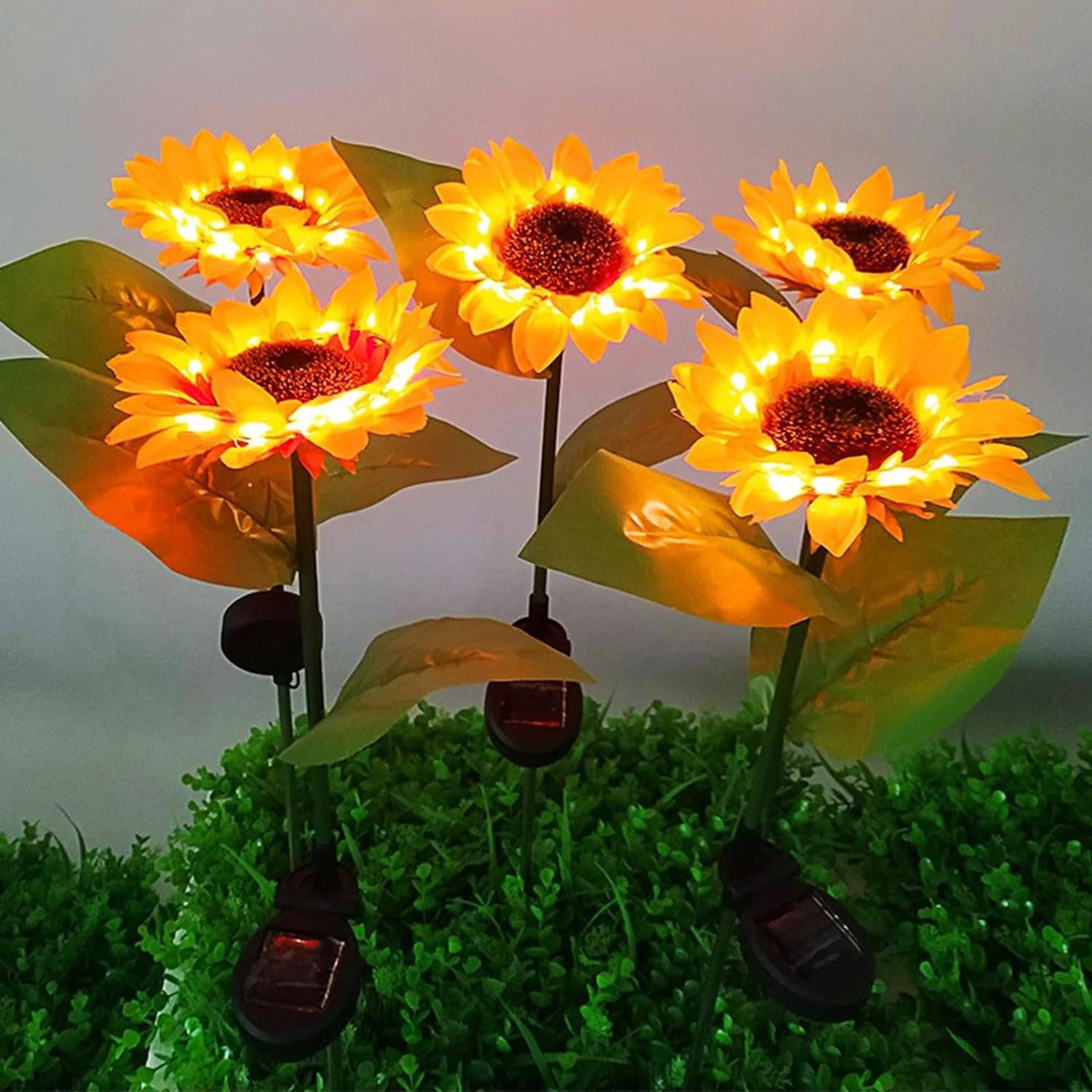 2 Pc Outdoor Solar Sunflower Lights Intelligent Light Control Waterproof Garden Landscape Stake Light - jugaad.shop