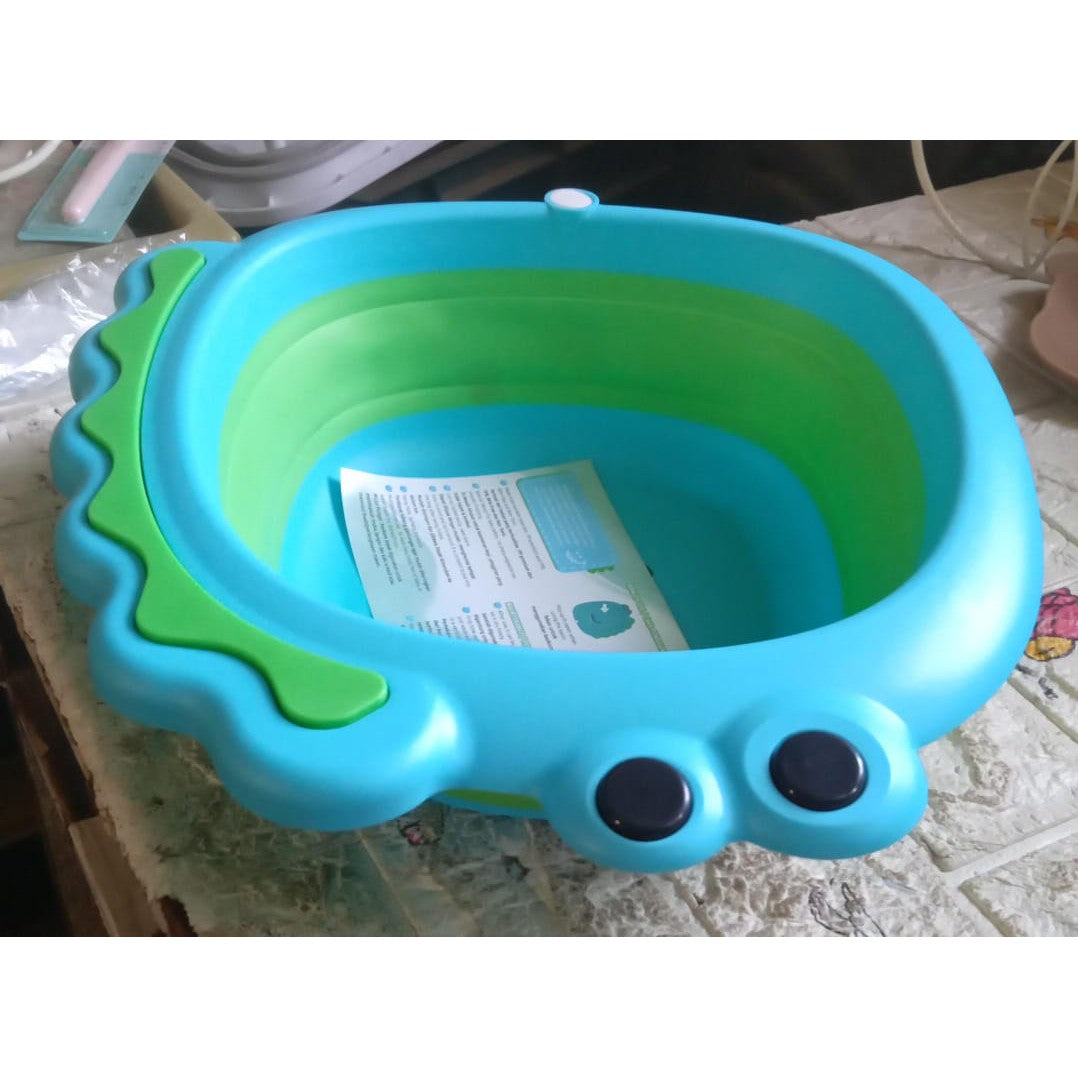 Frog Shape Wash Basin, Space Saving Multi Function Foldable Baby Wash basin Easy Clean Lightweight Thicken for Washing Face for Home (33×31Cm / 1 pc) - jugaad.shop