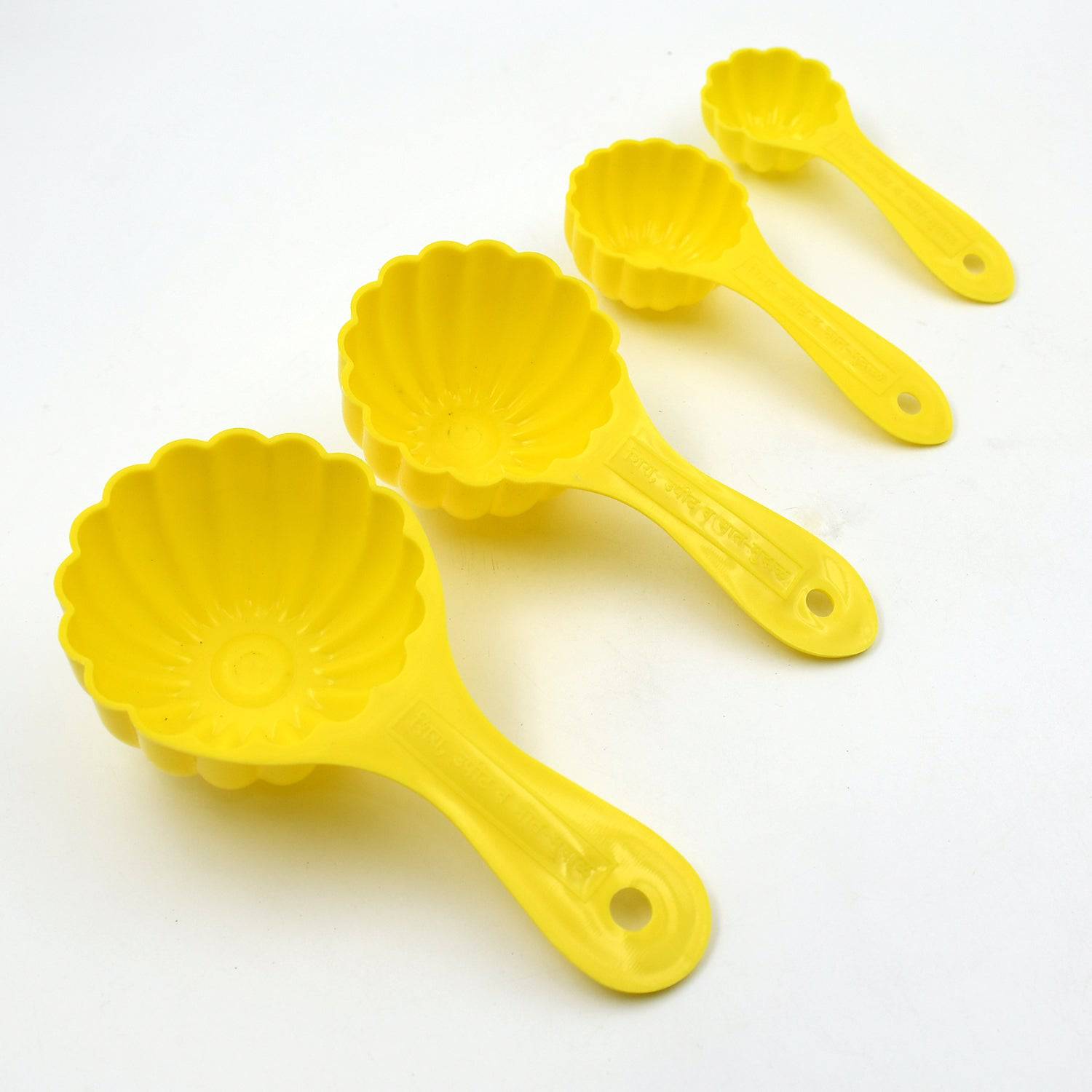 Plastic Kitchen Tool Mould / Ladoo Mould Spoon Ladoo Making Spoon Set for Kitchen Multipurpose, Plastic Ladoo Mold For Making Different Variety of Ladoo (4 Pcs Set) - jugaad.shop