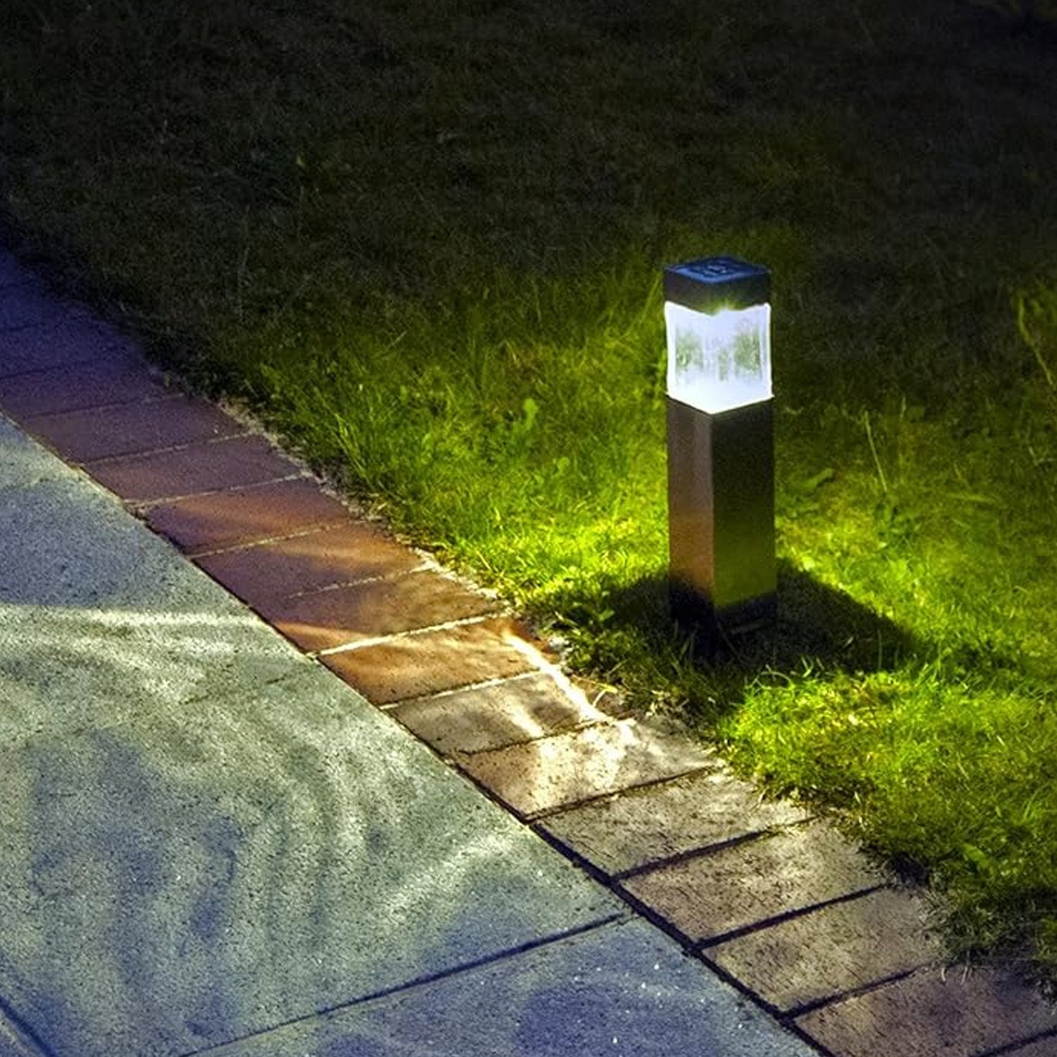 Big Garden Solar Light, Outdoor Garden Park Driveway Light (1 Pc) - jugaad.shop