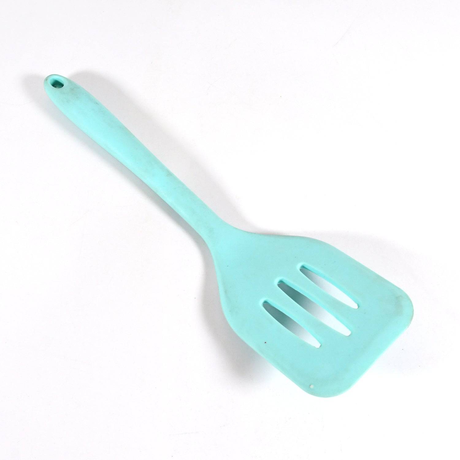 Multipurpose Silicone Spoon, Silicone Basting Spoon Non-Stick Kitchen Utensils Household Gadgets Heat-Resistant Non Stick Spoons Kitchen Cookware Items For Cooking and Baking (1 pc) - jugaad.shop