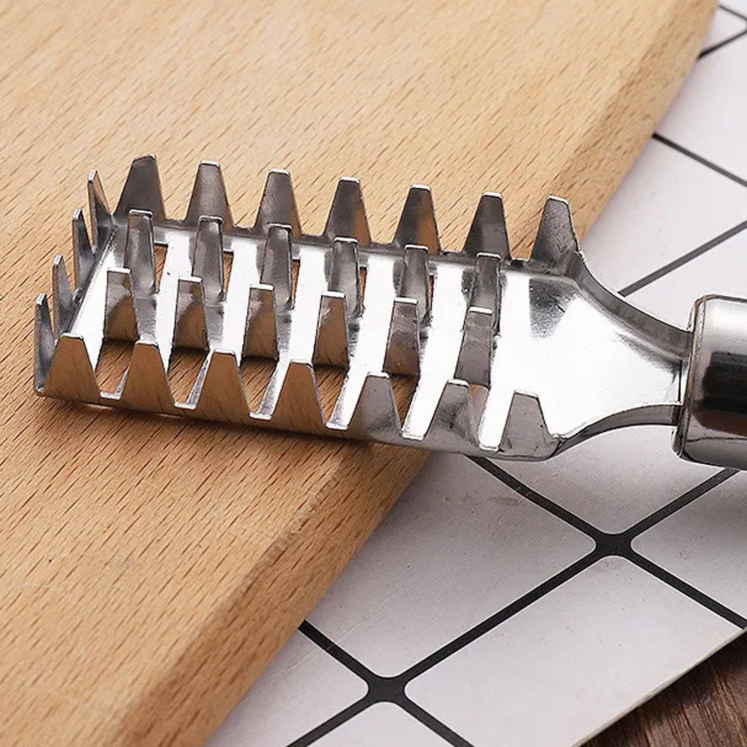 Fish Scale Remover Scraper Stainless Steel Fish Cutting Tools Sawtooth Easily Remove Fish Scales-Cleaning Brush Scraper Kitchen Tool- - jugaad.shop