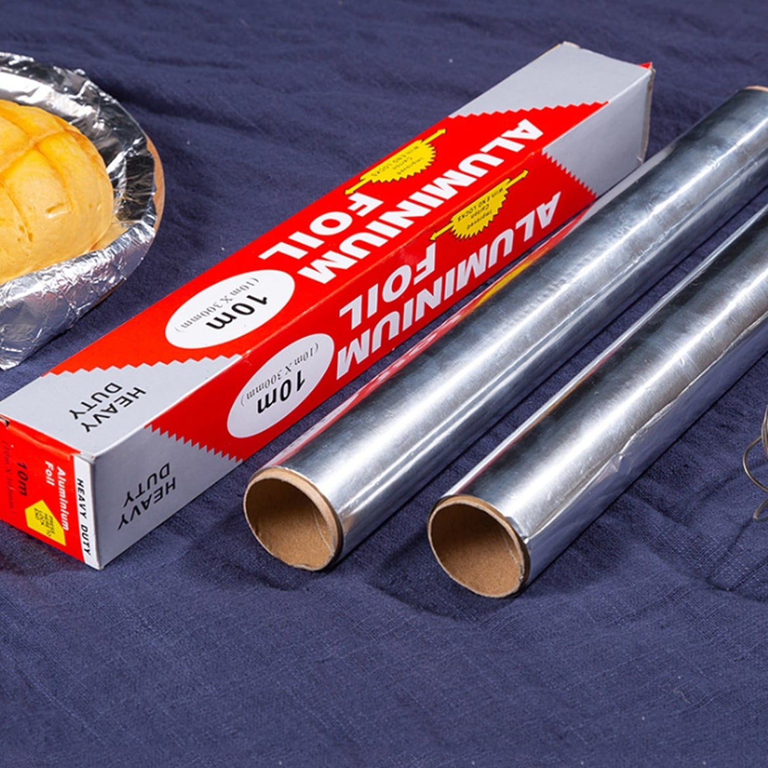 Non-stick aluminum foil, thick and heavy duty, for baking