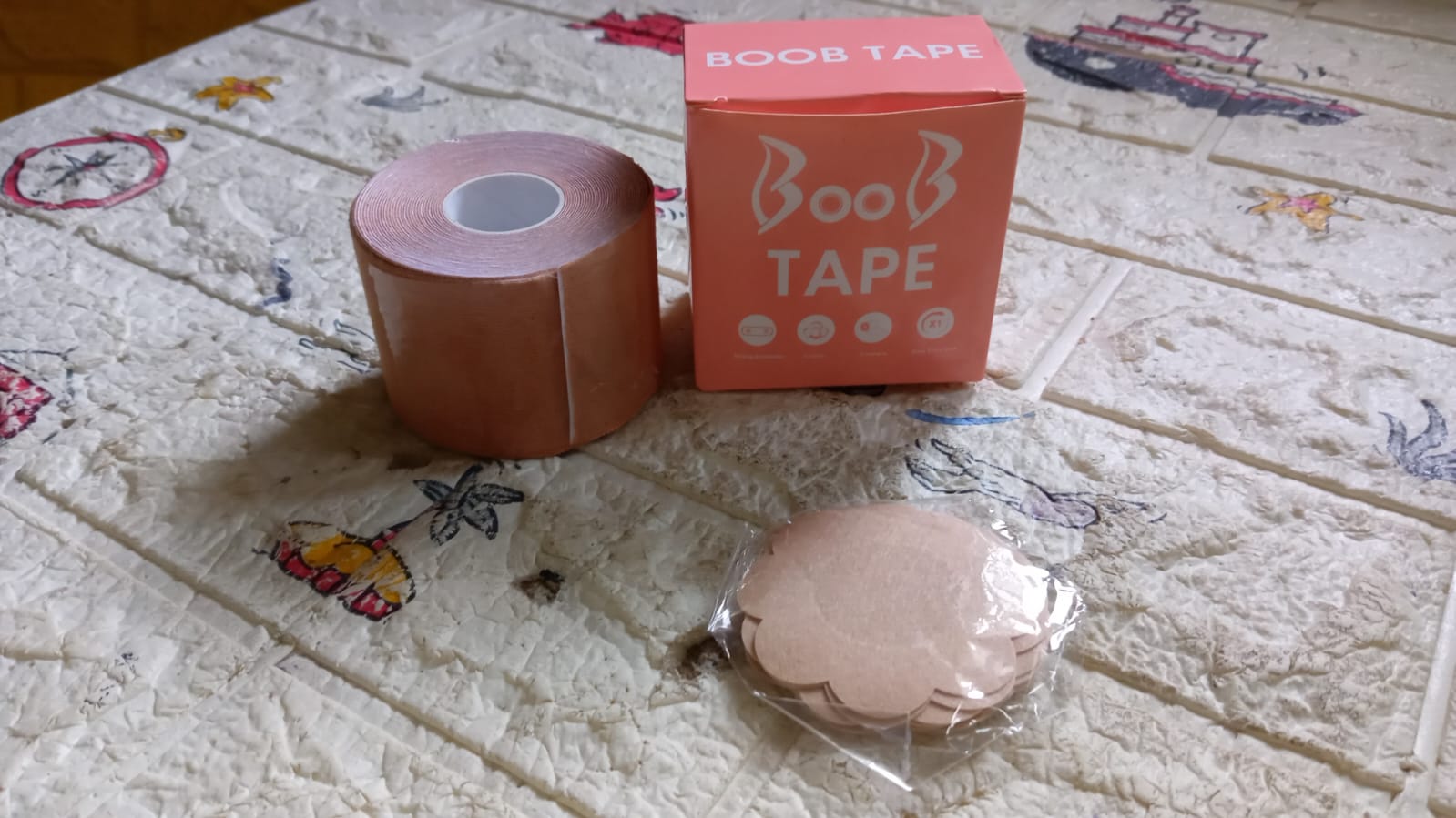 Boob Tape with Nipple Covers: Cotton, Breathable, Lift & Support (5m, 10 Pairs) - jugaad.shop