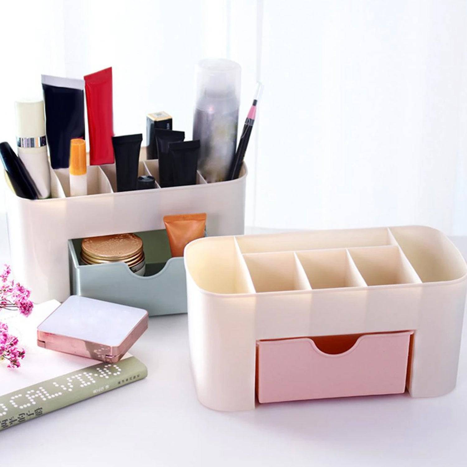 Compact and practical makeup cutlery box for home and travel use