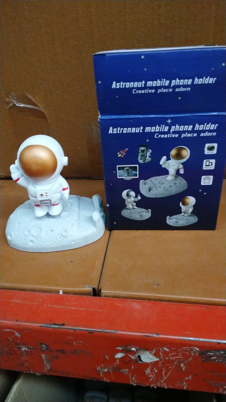 Mobile Holder Astronaut Phone Stand Planet Creative Fun 3D Design (1 Pc / Mix Design)-jugaad.shop