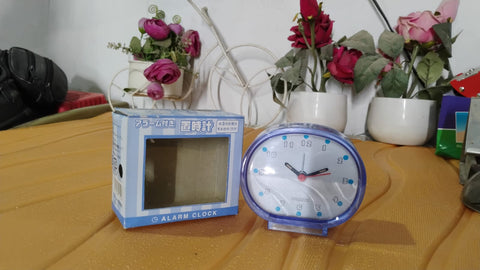 Compact Alarm Clock for Easy Time Management (1 Pc)