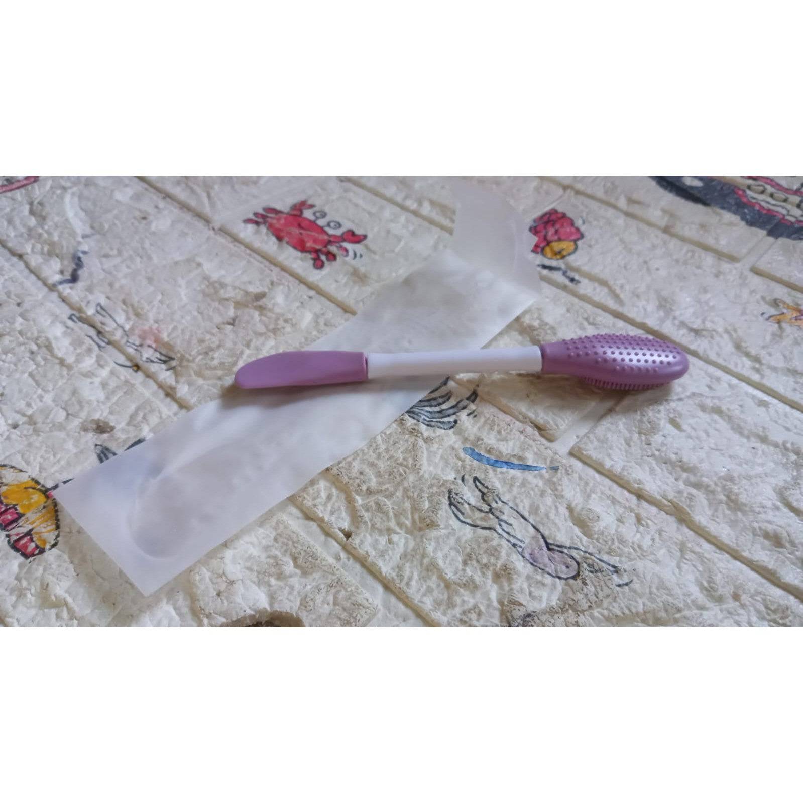 Double-headed Silicone Mask Brush Face Cleansing and Applying Mud Mask Beauty Salon Special Brush Smear Tool Facial Scrub Silicone Wash Scrubber Face Tools (1 Pc) - jugaad.shop