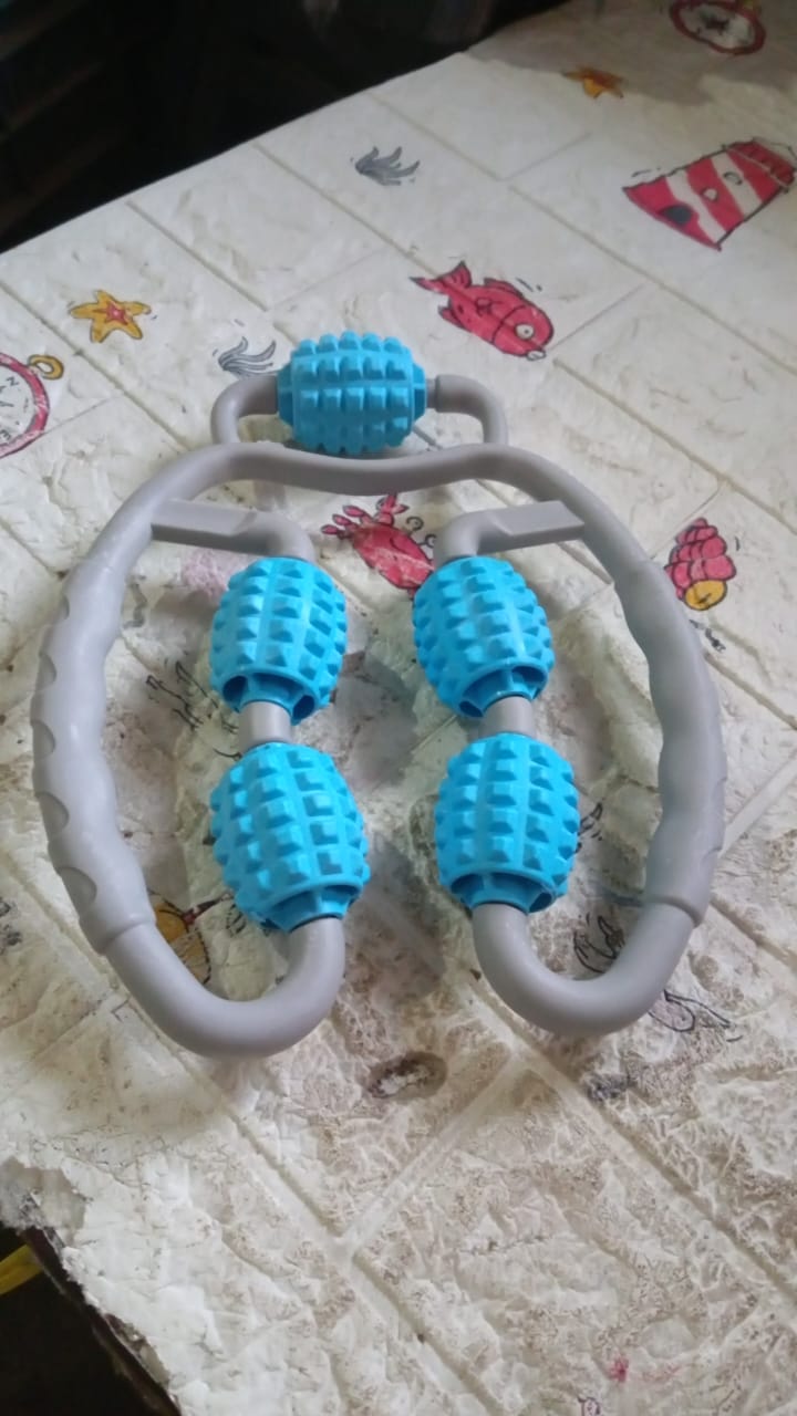 Muscle Massage Roller, 5 Wheels Relieve Soreness Leg Muscle Roller Fitness Roller Muscle Relaxer Massage Roller Ring Clip All Round Massaging Uniform Force Elastic PP Drop Shaped for Home Use (1 Pc) - jugaad.shop