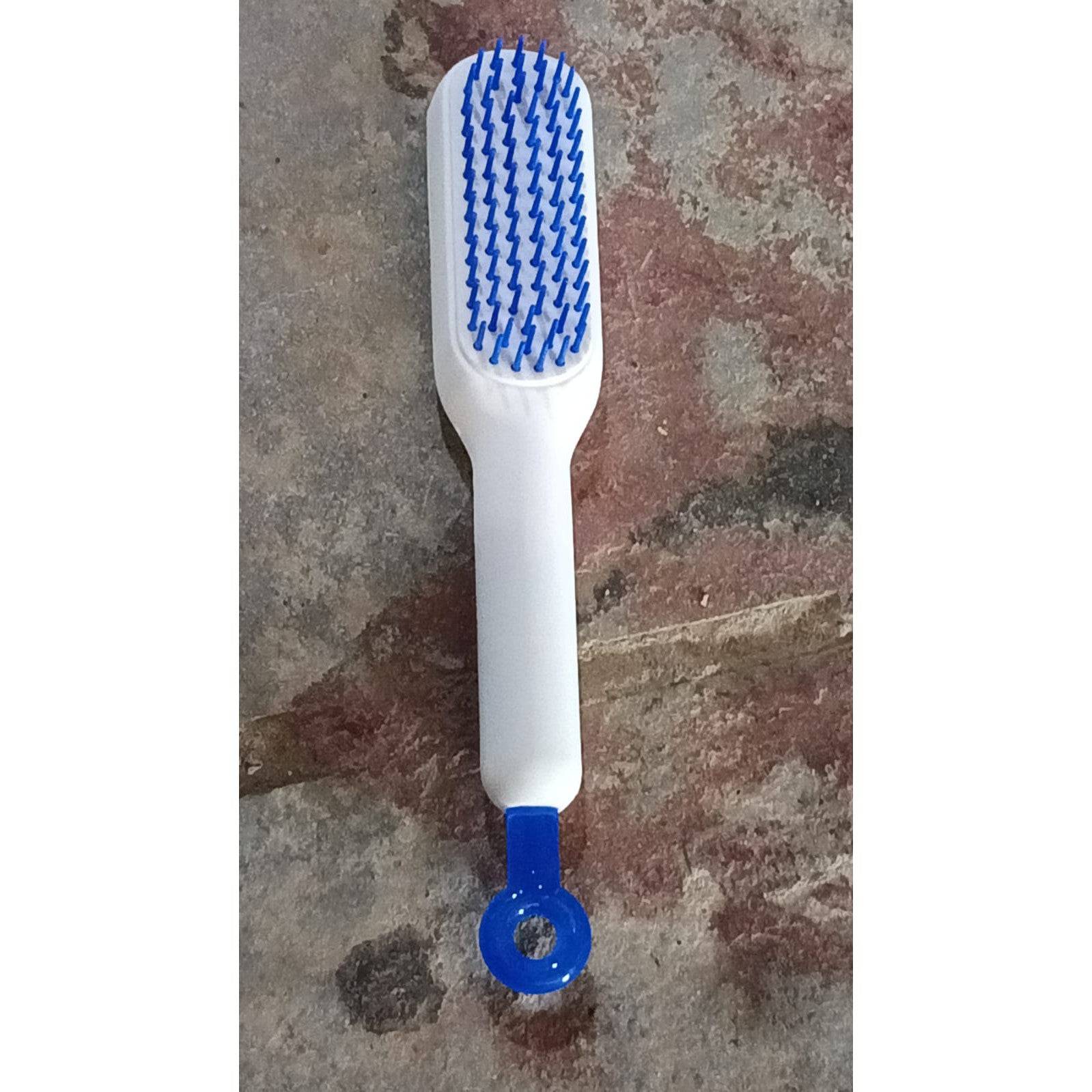 Self-Cleaning Hairbrush, Self-Cleaning Anti-Static Detangling Massage Comb, One-pull Clean Scalable Rotate Lifting Self Cleaning Hairbrush Hair Styling Tools - jugaad.shop