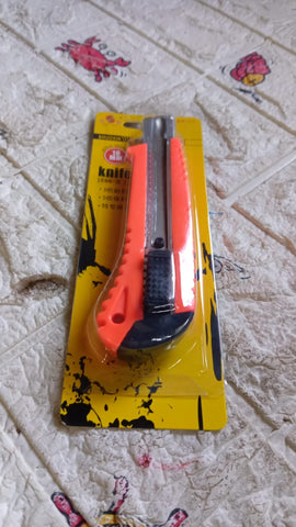 Multi-Use Iron Cutter, Cutting Blade and Precision Knife Blade, Utility Knife - Heavy Duty Industrial Cutter Knife (18mm) - jugaad.shop