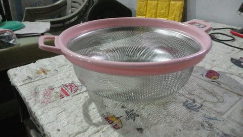 Stainless Steel Colander with Handle - Large Metal Mesh Basket Strainer (1 pc) - jugaad.shop