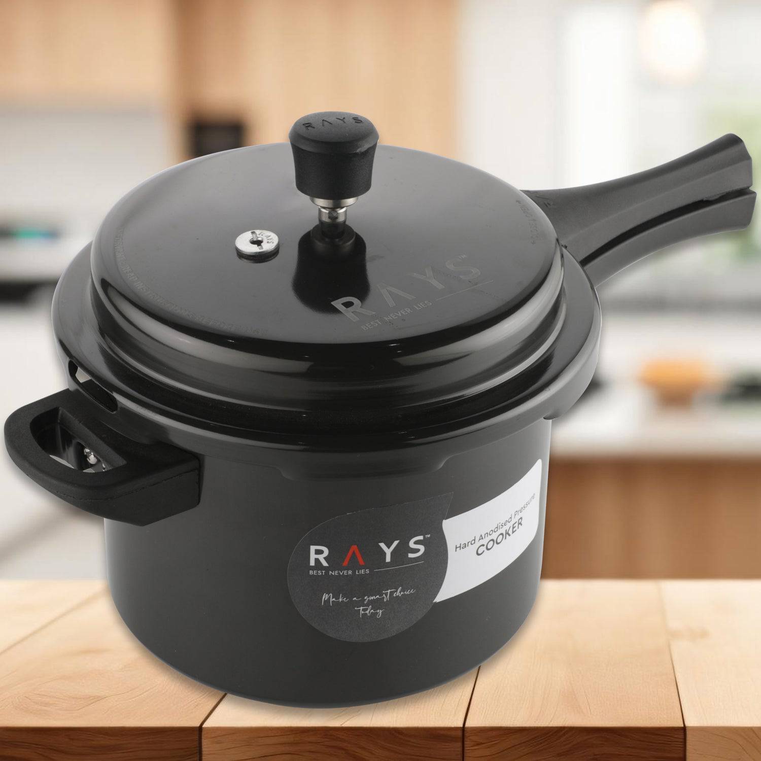 Aluminium Rays Black Beauty Pressure Cookers With Outer (5.5 Litres / 1-Year warranty)