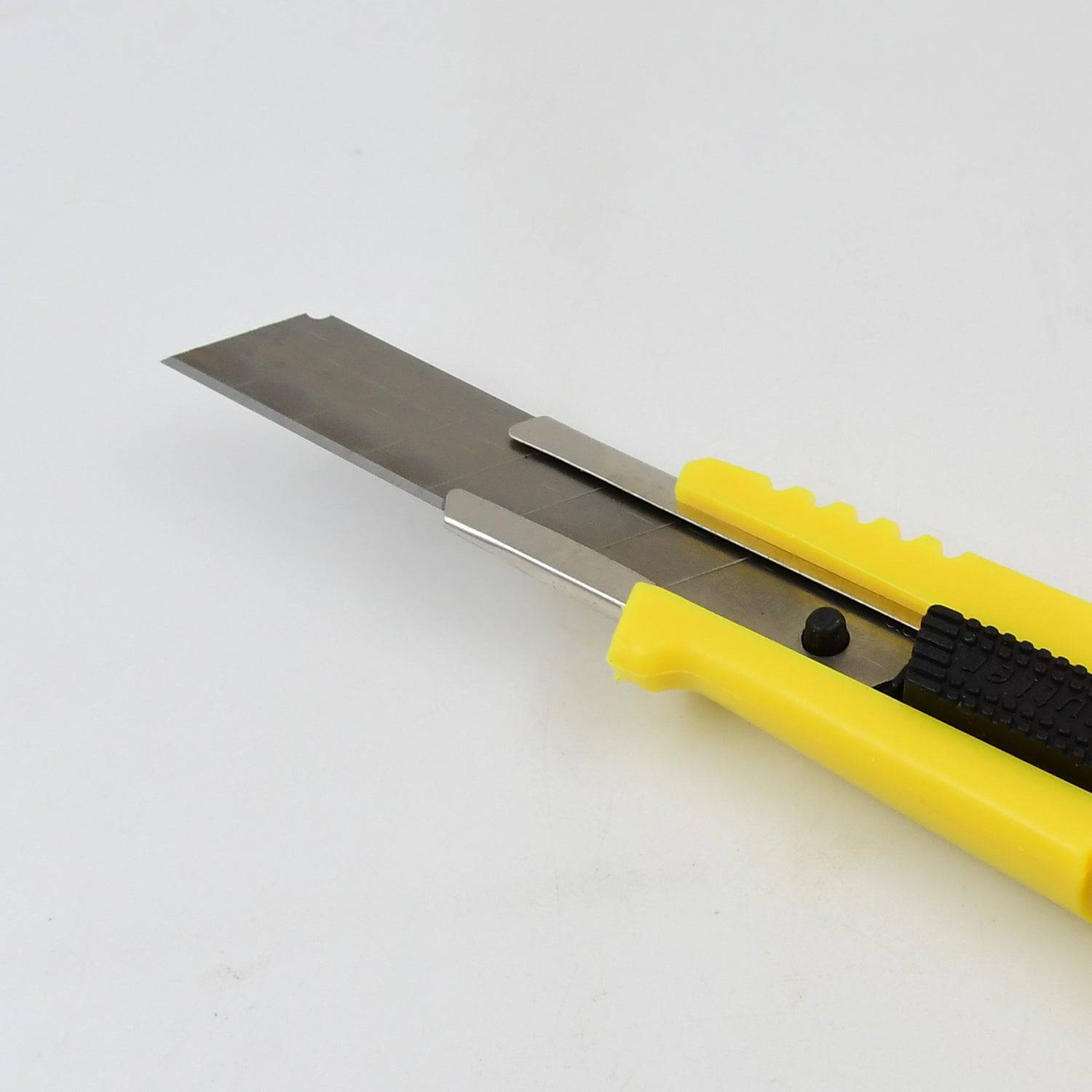 Heavy Duty, Working Cutter Knife (1 Pc)